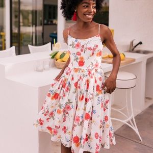 Gal Meets Glam Cassie Floral Dress